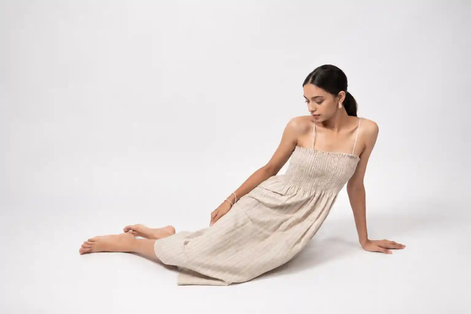THE MRCH MUSE - Cotton Linen